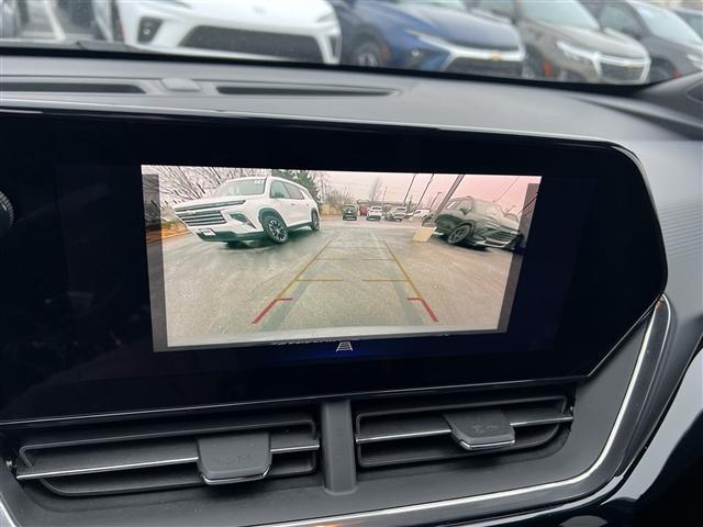 used 2025 Chevrolet Trax car, priced at $24,082