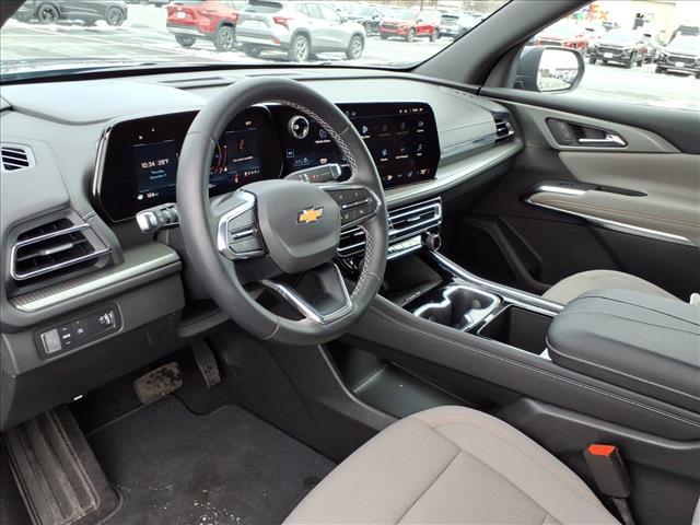 new 2025 Chevrolet Traverse car, priced at $39,332