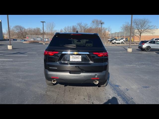 used 2023 Chevrolet Traverse car, priced at $26,599