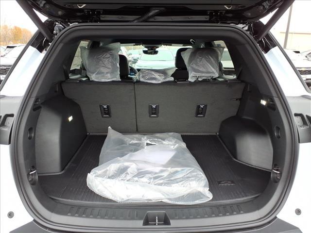 new 2026 Chevrolet Equinox car, priced at $36,357