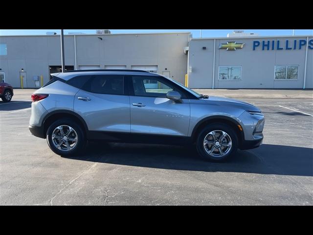 used 2024 Chevrolet Blazer car, priced at $28,999