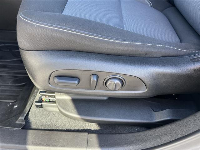 used 2024 Chevrolet Blazer car, priced at $28,999