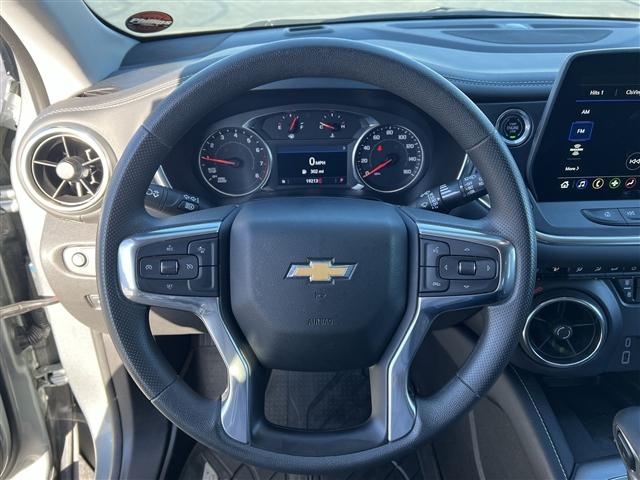 used 2024 Chevrolet Blazer car, priced at $28,999