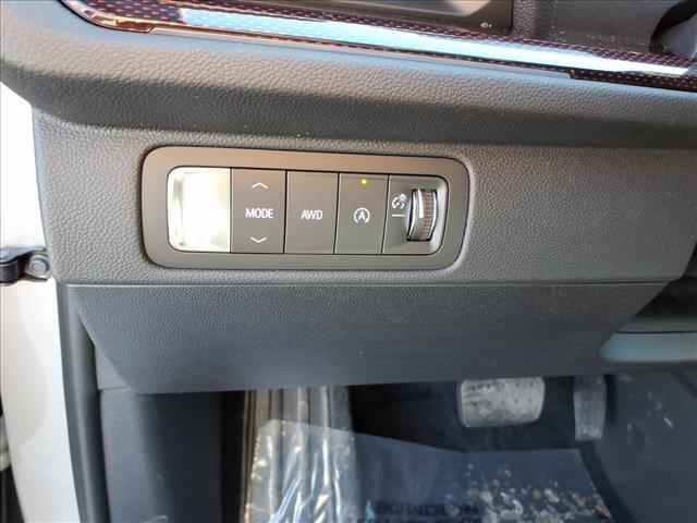 new 2026 Chevrolet Traverse car, priced at $50,585