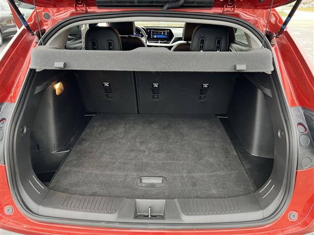 used 2024 Chevrolet Trax car, priced at $21,181