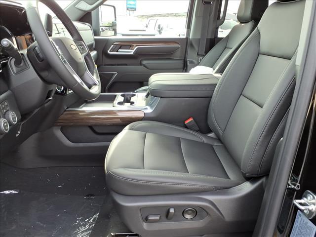new 2026 Chevrolet Silverado 3500 car, priced at $75,923