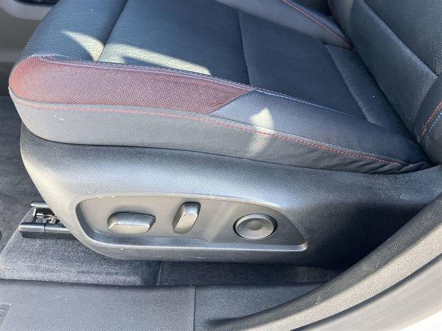 used 2025 Chevrolet Equinox car, priced at $30,676