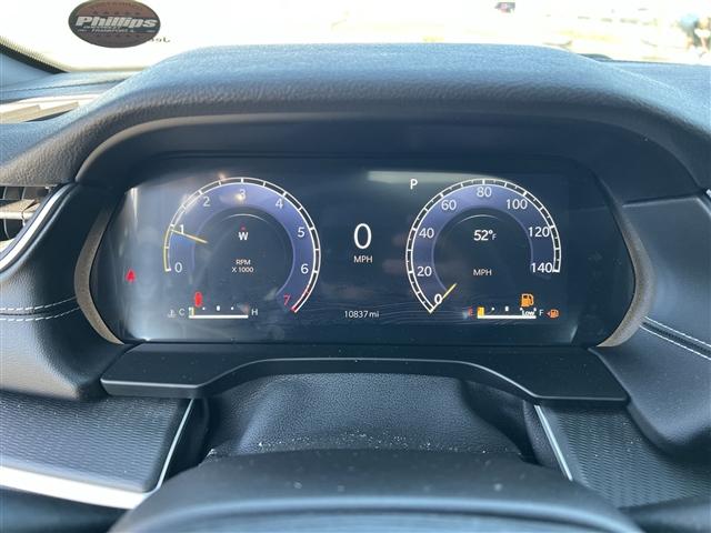 used 2025 Jeep Grand Cherokee car, priced at $35,999