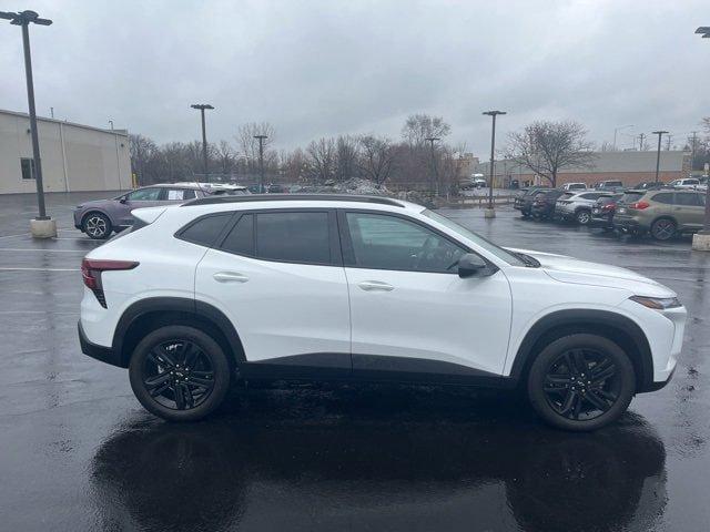 used 2024 Chevrolet Trax car, priced at $22,899