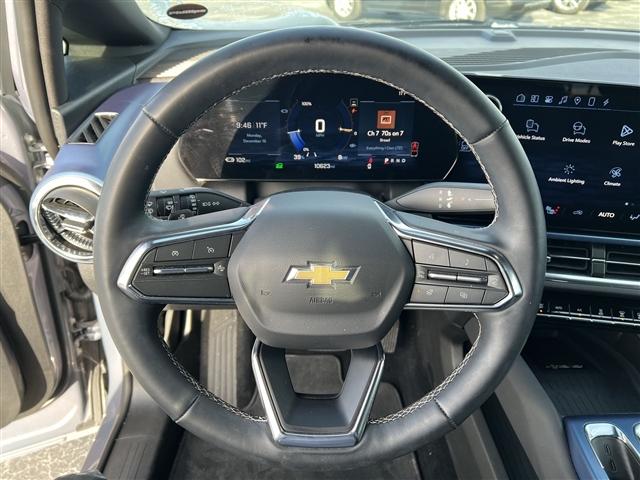 used 2025 Chevrolet Equinox EV car, priced at $23,999