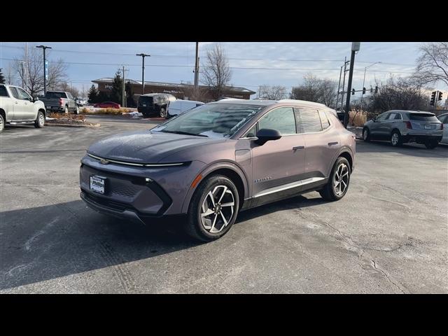 used 2025 Chevrolet Equinox EV car, priced at $23,999