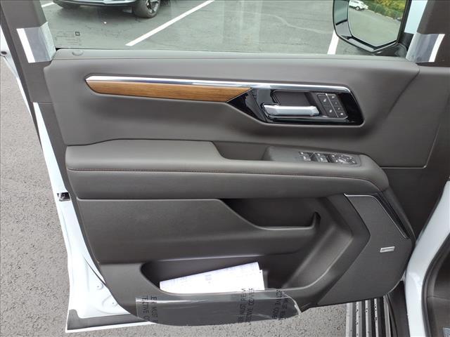 new 2026 Chevrolet Suburban car, priced at $94,699