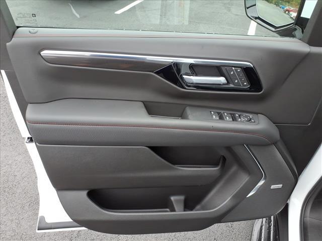 new 2026 Chevrolet Suburban car, priced at $85,918