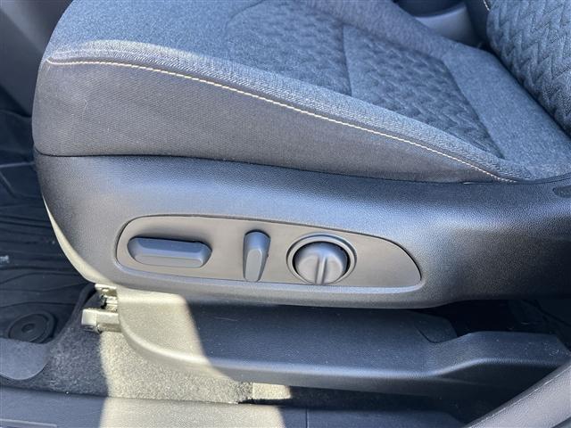 used 2022 Chevrolet Equinox car, priced at $20,670