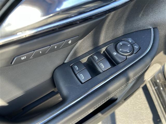 used 2023 Buick Envision car, priced at $26,999