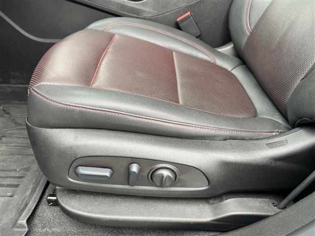 used 2022 Chevrolet Blazer car, priced at $29,999