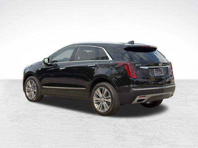 used 2022 Cadillac XT5 car, priced at $32,222