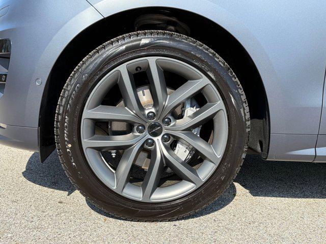 new 2026 Land Rover Range Rover Sport car, priced at $105,026