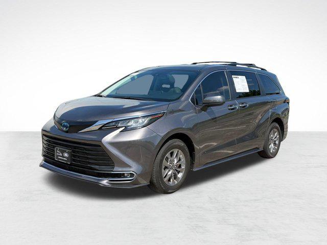 used 2023 Toyota Sienna car, priced at $42,224