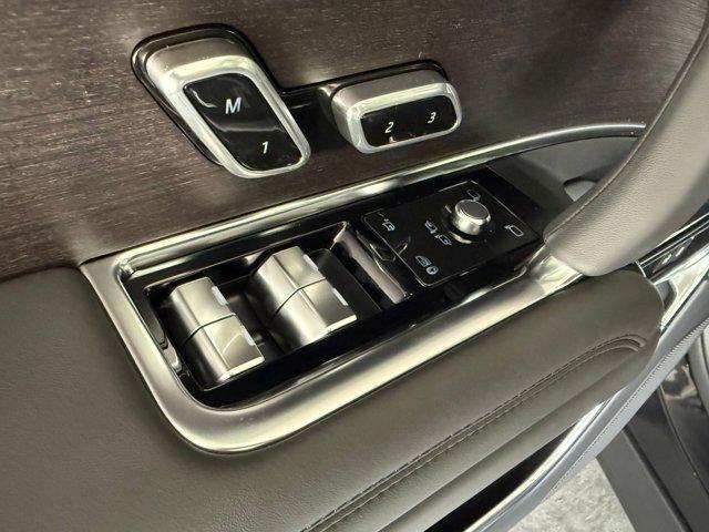 new 2026 Land Rover Range Rover car, priced at $157,931