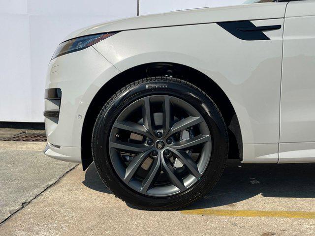 new 2025 Land Rover Range Rover Sport car, priced at $99,202
