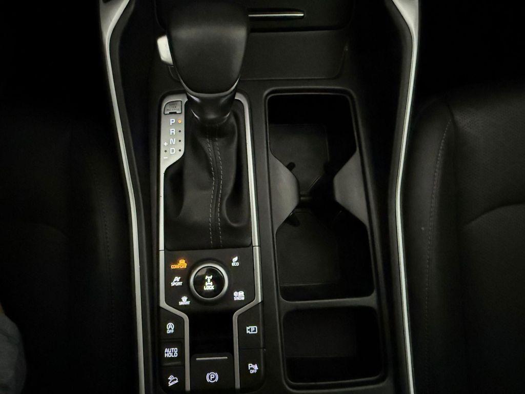used 2023 Kia Sorento car, priced at $31,224