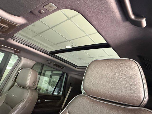 used 2021 GMC Yukon car, priced at $48,224