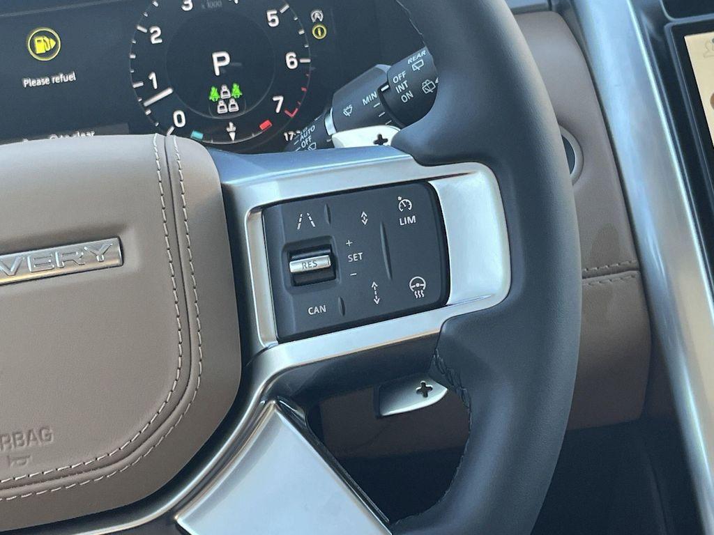 used 2025 Land Rover Discovery car, priced at $84,728