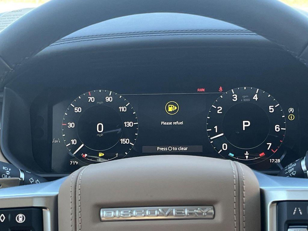 used 2025 Land Rover Discovery car, priced at $84,728