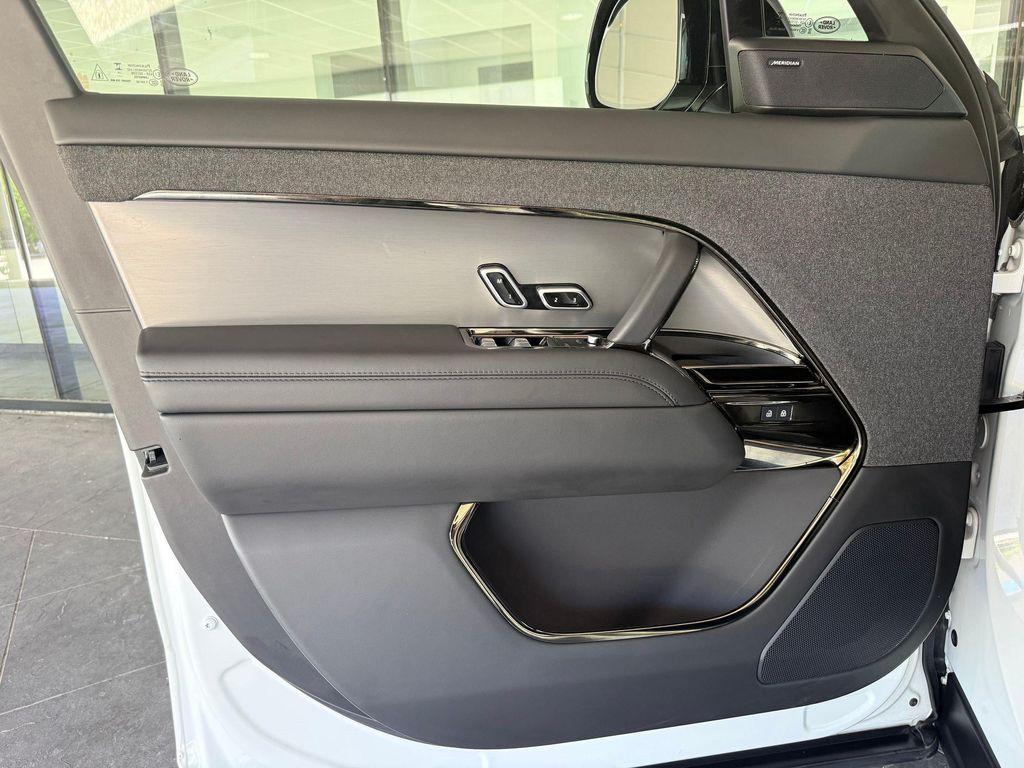 used 2025 Land Rover Range Rover Sport car, priced at $71,224