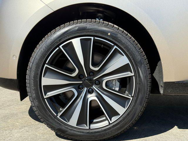 new 2026 Land Rover Range Rover car, priced at $162,521