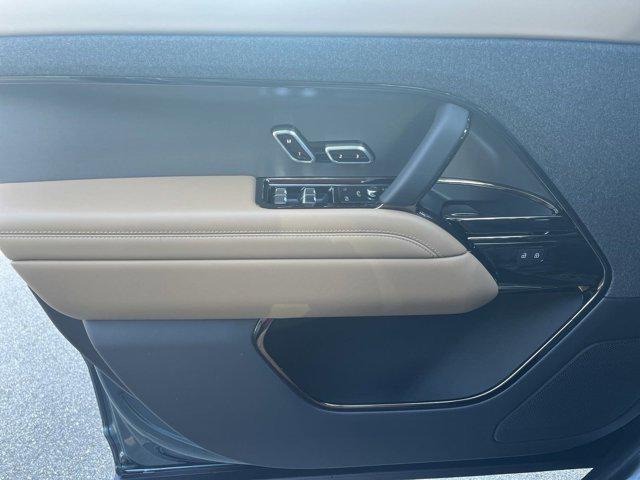 new 2025 Land Rover Range Rover Sport car, priced at $91,835