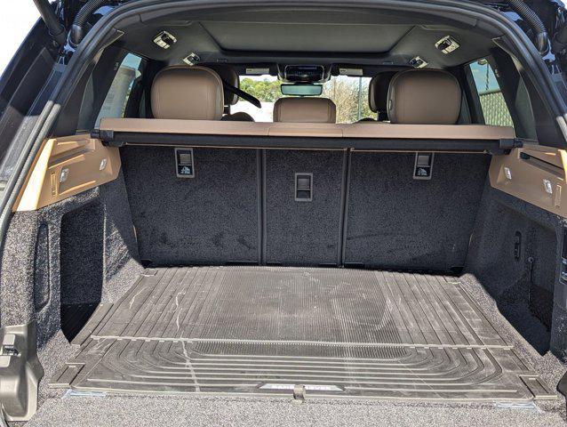 new 2026 Land Rover Range Rover car, priced at $142,001