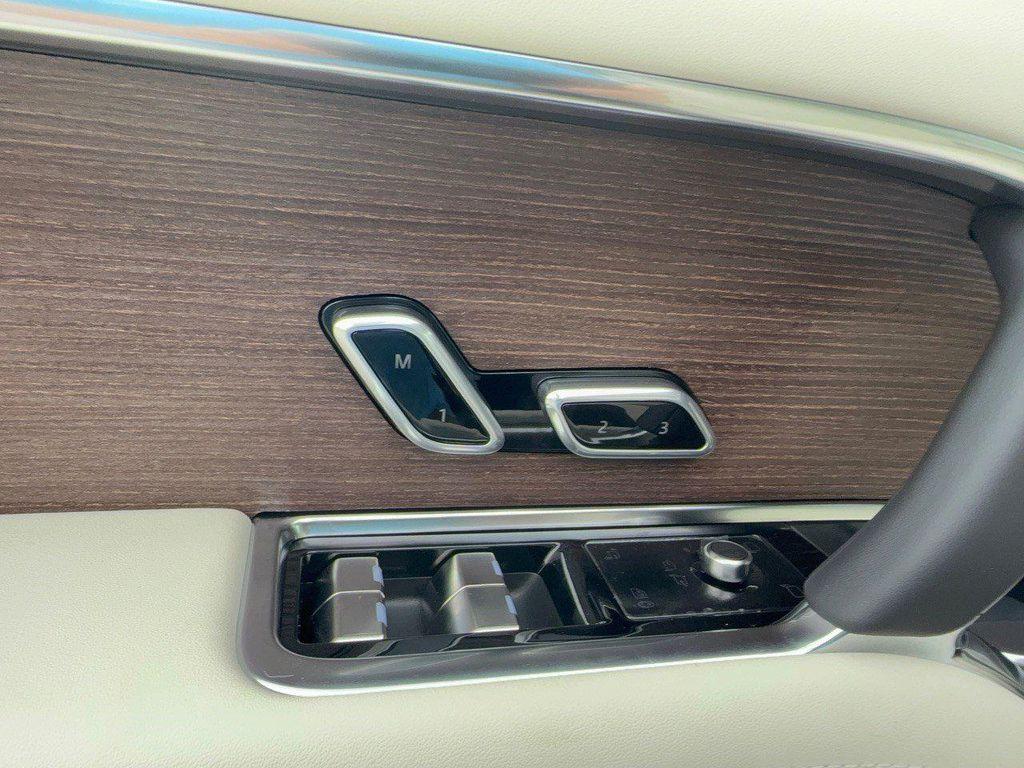 new 2027 Land Rover Range Rover car, priced at $128,532
