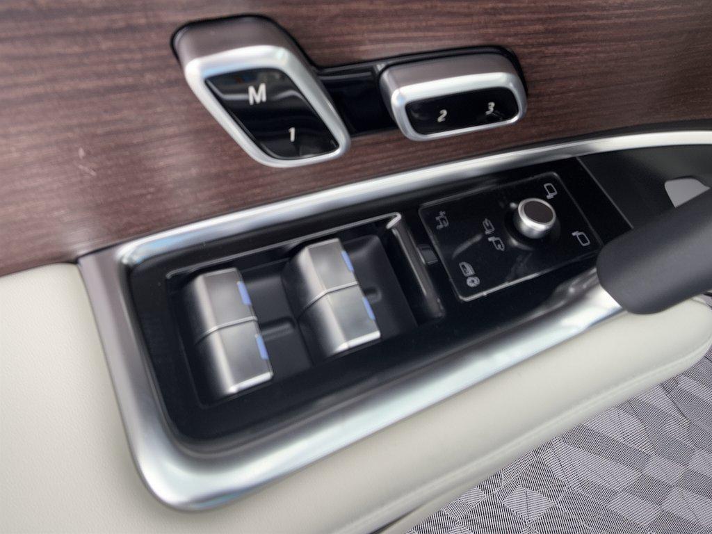 new 2027 Land Rover Range Rover car, priced at $128,532