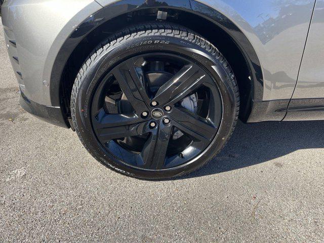 used 2025 Land Rover Discovery car, priced at $63,000