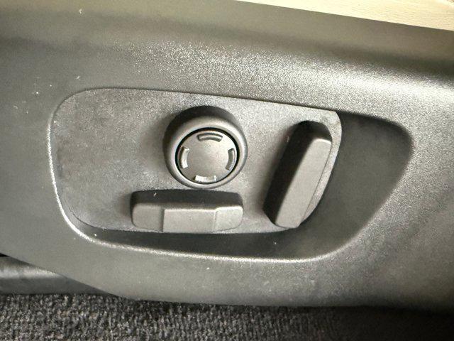 used 2022 Land Rover Range Rover Sport car, priced at $40,498