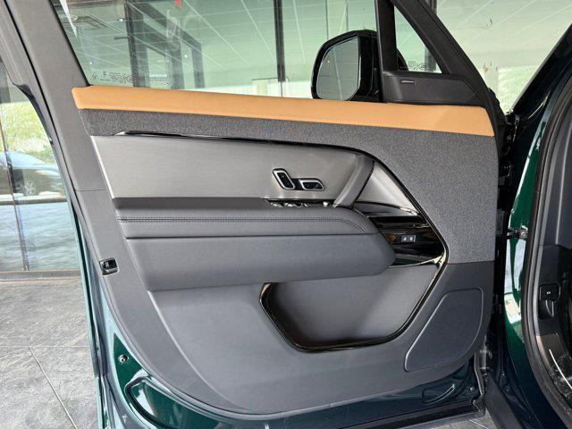new 2026 Land Rover Range Rover Sport car, priced at $109,071