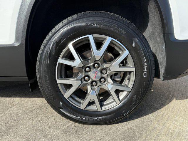used 2022 GMC Acadia car, priced at $24,021