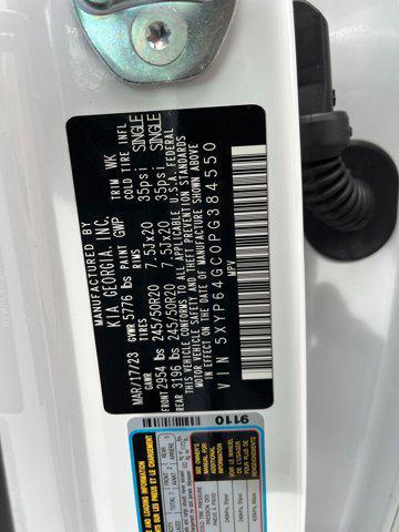 used 2023 Kia Telluride car, priced at $33,998