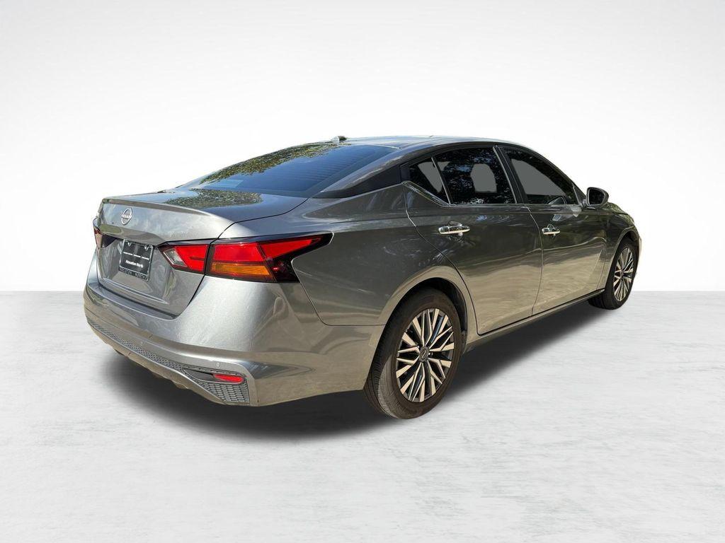 used 2025 Nissan Altima car, priced at $20,224