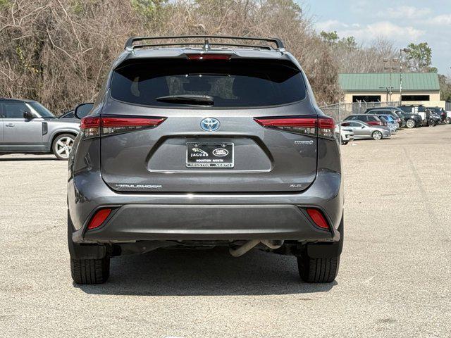used 2023 Toyota Highlander Hybrid car, priced at $33,999