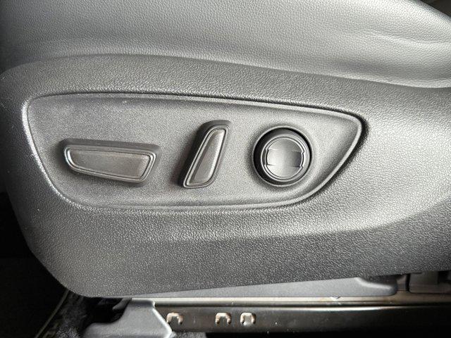 used 2023 Toyota Highlander Hybrid car, priced at $33,999