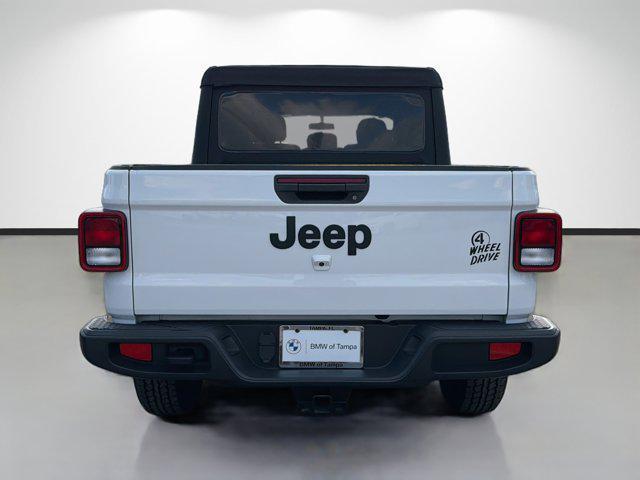used 2022 Jeep Gladiator car, priced at $27,203