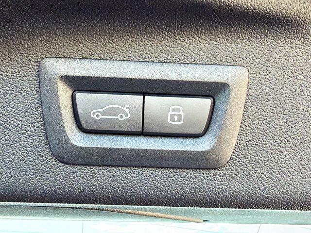 new 2026 BMW X7 car, priced at $103,750