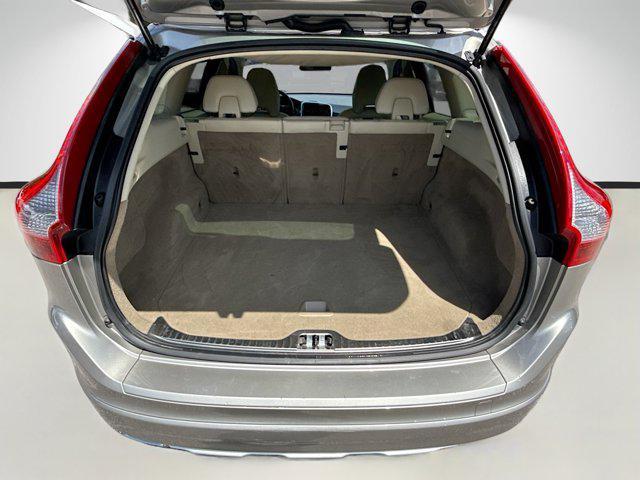 used 2014 Volvo XC60 car, priced at $11,650