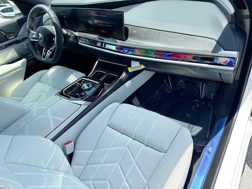 new 2026 BMW 760 car, priced at $153,495