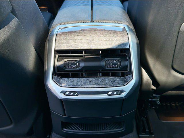 used 2026 BMW i7 car, priced at $101,612