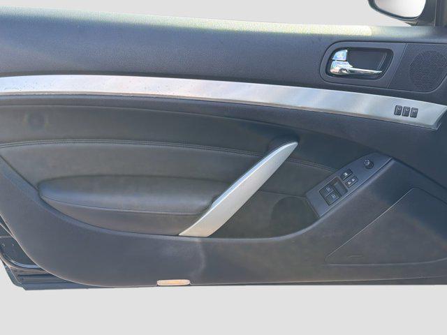 used 2015 INFINITI Q60 car, priced at $17,221