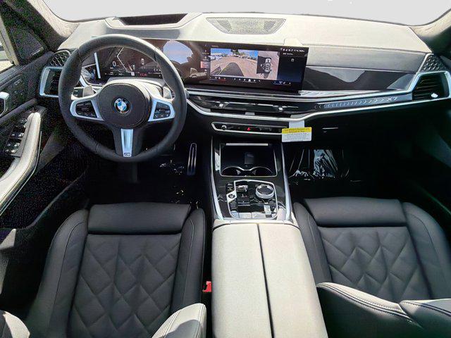 new 2026 BMW X7 car, priced at $99,025
